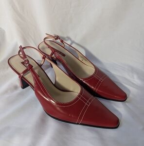 Gorgeous Red Leather Pointed Toe Kitten Heels Westies